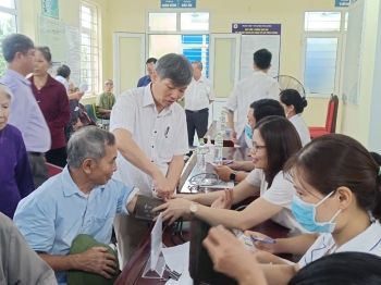 HỘI ĐÔNG Y THÀNH PHỐ HÀ NỘI VỚI HOẠT ĐỘNG ĐỀN ƠN ĐÁP NGHĨA TẠI HUYỆN PHÚ XUYÊN